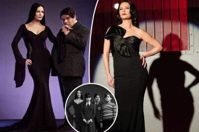 Catherine Zeta-Jones’ sexy Morticia Addams transformation for ‘Wednesday’ - nypost.com