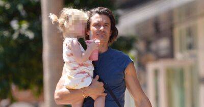 Orlando Bloom spotted on daddy duties in sweet snap with daughter Daisy - www.ok.co.uk - Australia - Los Angeles