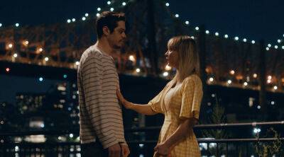 Pete Davidson & Kaley Cuoco's Peacock Movie 'Meet Cute' Gets First Look Photos! - www.justjared.com - county Davidson