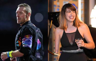 Watch Coldplay’s Chris Martin perform duet with one-handed pianist Victoria Canal - www.nme.com