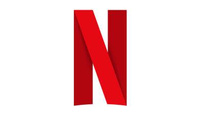 'Stranger Things' vs' 'Squid Game': Netflix's Most Popular TV Show Revealed - www.justjared.com - Britain - North Korea
