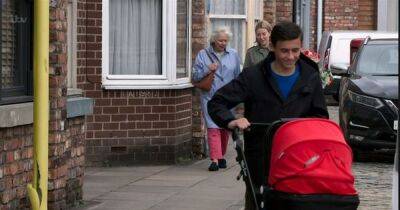 Coronation Street fans left in stitches over baby Alfie pram blunder - www.ok.co.uk