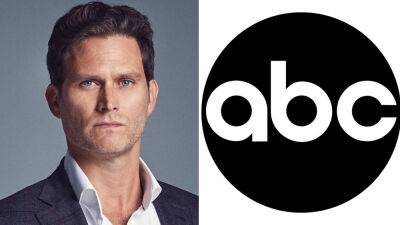 Steven Pasquale Joins Neve Campbell In David E. Kelley’s ABC Drama Series ‘Avalon’ - deadline.com - USA - Washington - county Campbell - county Story - Los Angeles - county Leon