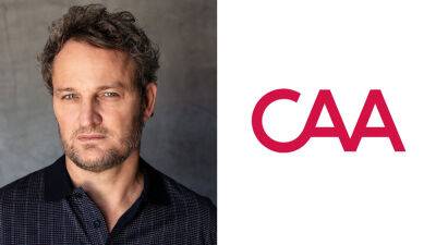 Jason Clarke Signs With CAA - deadline.com
