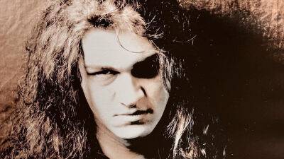 Former Cradle of Filth Guitarist Stuart Anstis Dies at 48 - variety.com - county Suffolk