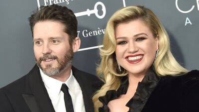 Kelly Clarkson Reveals She Spent Summer With Ex Brandon Blackstock and Kids in Montana - www.etonline.com - Montana