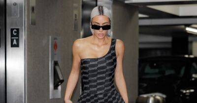 Kim Kardashian shows off tiny waist in jumpsuit as she's 'ready to date older man' - www.ok.co.uk - Australia - Los Angeles