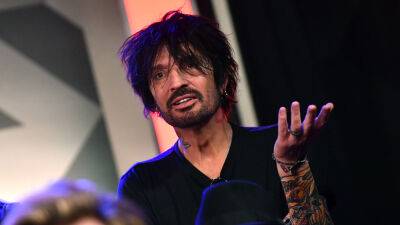 Mötley Crüe's Tommy Lee says he was on a 'bender' when he posted NSFW picture on Instagram - www.foxnews.com - Texas - Columbia