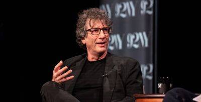 Neil Gaiman Says He Sabotaged Jon Peters’ ‘Sandman’ Movie by Leaking ‘Really Stupid’ Script - variety.com - city Sandman