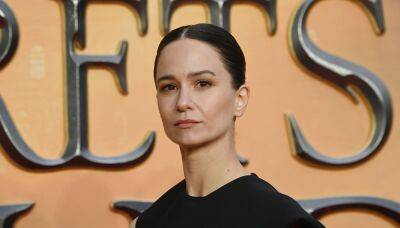 Katherine Waterston To Star Opposite Jodie Comer In Apocalyptic Thriller ‘The End We Start From’ - deadline.com - county Mason - Greenland - Mauritania