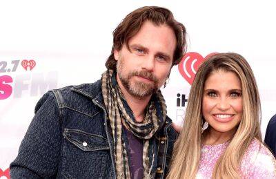 Danielle Fishel Reveals She Kept Her Crush On ‘Boy Meets World’ Co-Star Rider Strong A Secret For 30 Years - etcanada.com