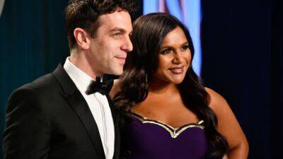 B.J. Novak and Mindy Kaling Take Her 4-Year-Old Daughter Stargazing -- See the Pics! - www.etonline.com - Los Angeles - California