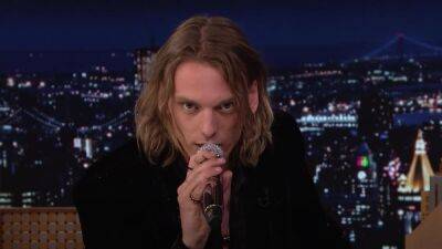 ‘Stranger Things’ Star Jamie Campbell Bower Reads Famous Movie Lines – and Lizzo Lyrics – as Vecna (Video) - thewrap.com - France - county Jack