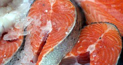 Warning issued to vulnerable people over risk of listeria from ready-to-eat smoked fish - www.manchestereveningnews.co.uk - county Oldham - county Caroline