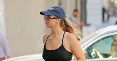 Jennifer Lawrence wows in figure-hugging exercise gear - www.msn.com - New York