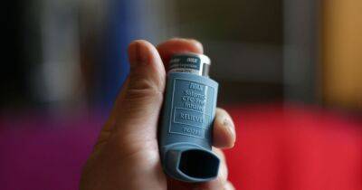 Parents warned over potential surge in asthma attacks as kids return to school - www.manchestereveningnews.co.uk - Britain