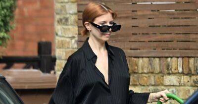 Stacey Dooley looks chic as she parades blossoming baby bump after pregnancy announcement - www.ok.co.uk - London