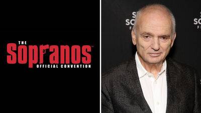 ‘The Sopranos’ Convention Muscles In On Los Angeles; David Chase, Edie Falco & Others Set - deadline.com - Los Angeles - Los Angeles - county Chase