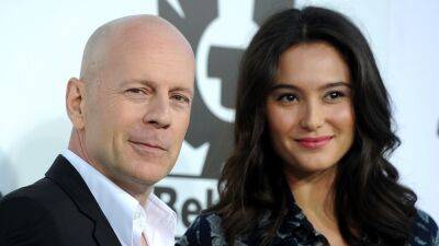 Bruce Willis's Wife Emma Heming Says Her Grief Over His Aphasia Diagnosis ‘Can Be Paralyzing’ - www.glamour.com