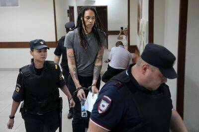 U.S. Basketball Star Brittney Griner Sentenced To 9 Years In Jail In Russia - deadline.com - USA - Russia - city Moscow