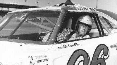 Neil Castles Dies: Stuntman In Elvis Presley’s ‘Speedway’, Actor, NASCAR Driver Was 88 - deadline.com - USA