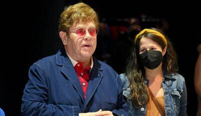 Elton John Visits the Cast of His New Musical, 'The Devil Wears Prada' - www.justjared.com - Illinois
