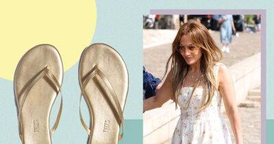 Jennifer Lopez has repeatedly worn these £40 flip flops on her European holiday – and they’re still in stock - www.msn.com - Brazil - Paris - Italy - Las Vegas