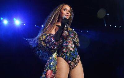 Beyoncé earns fourth number one album while Cribs enter top 40 with re-releases - www.nme.com - Britain - county Love