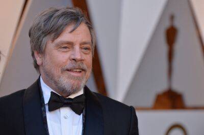 Mark Hamill Works A Jack In The Box Drive-Thru 50 Years After Being Fired By The Fast Food Chain - etcanada.com - Los Angeles - county Jack