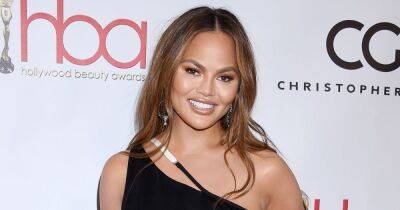 Pregnant Chrissy Teigen Claps Back at Troll Who Says They ‘Don’t Even Recognize Her’ Anymore - www.usmagazine.com - county Jack - Utah