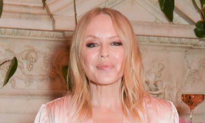 Kylie Minogue pays emotional tribute to Olivia Newton-John - hellomagazine.com - California