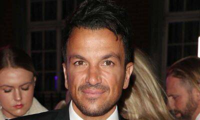 Peter Andre pens moving tribute to Olivia Newton-John after actress dies aged 73 - hellomagazine.com - Australia