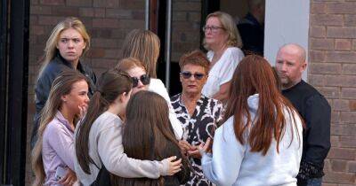 Mourners gather for emotional prayer vigil in memory of Olivia Pratt-Korbel - www.manchestereveningnews.co.uk