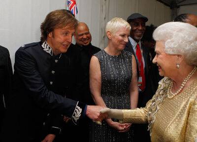 Paul McCartney Fondly Recalls His Meetings With The Queen, Including One ‘Too Cheeky’ Remark - deadline.com - Britain - county Hall
