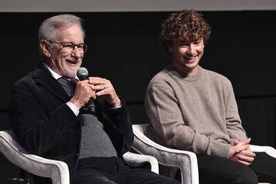 Steven Spielberg Talks “Daunting” Experience Of Bringing Teen Years To Big Screen In ‘The Fabelmans’ – Toronto - deadline.com