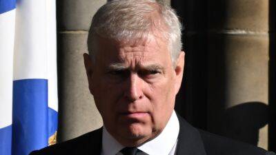 Prince Andrew Was Heckled While Walking Behind Queen Elizabeth's Coffin - www.glamour.com - Virginia - county Prince Edward
