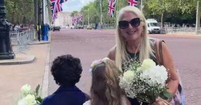 Celebs who've paid tribute to the Queen at Buckingham Palace – including Holly Willoughby - www.ok.co.uk - Britain - Scotland - London