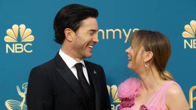 Kaley Cuoco and Tom Pelphrey Make Their Red Carpet Debut as a Couple at 2022 Emmys - www.etonline.com - Los Angeles