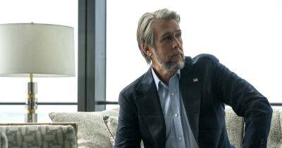 ‘Succession’ Star Alan Ruck Teases Connor Roy’s Presidential Bid on Season 4: ‘It’s Ongoing’ - www.usmagazine.com - Ohio - city Spin