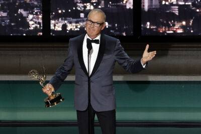Michael Keaton Nets First Emmy For Lead Turn In ‘Dopesick’, Recalls Getting Hooked On TV During Its First Golden Age - deadline.com - Pennsylvania