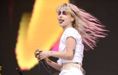 Paramore share another clip of a new song and announce two LA gigs - www.nme.com - Los Angeles