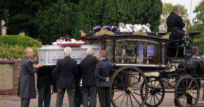 Archie Battersbee's funeral sees tearful family gather to remember 'perfect' boy, 12, at centre of legal battle - www.manchestereveningnews.co.uk - Britain - USA
