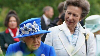 Princess Anne Thanks Late Mom Queen Elizabeth in Heartfelt Tribute - www.etonline.com - Britain - Scotland - city York - county Prince Edward
