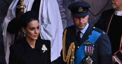Prince William comforts Kate with reassuring hand as they leave Queen's lying in state - www.ok.co.uk - county Hall - county King And Queen - county Charles - county Prince Edward