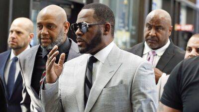 R. Kelly Convicted of Six Counts in Federal Trial in Chicago; Co-Defendants Acquitted - www.etonline.com - Chicago - county Cook