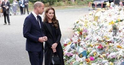 Grieving Prince William and Kate visit Sandringham one week after Queen's death - www.dailyrecord.co.uk - Manchester - city Sandringham - county Norfolk - county Prince Edward - county Chambers
