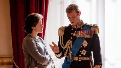 'The Crown' Stars Claire Foy and Matt Smith Honor 'Incredible' Queen Elizabeth II - www.etonline.com - London