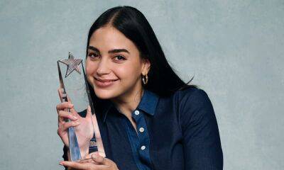 Melissa Barrera receives IMDb’s ‘Fan Favorite’ STARmeter Award in honor of Hispanic Heritage Month - us.hola.com - Mexico