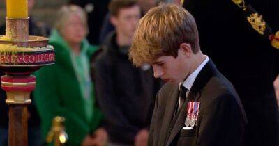 Queen's grandson James, 14, likened to young Prince William at Diana's funeral - www.ok.co.uk - county Hall