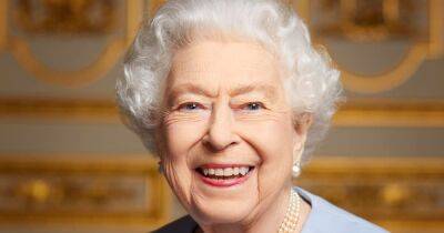 Queen Elizabeth II Beams in New Photo Taken Before Her Death to Celebrate Platinum Jubilee: See Portrait - www.usmagazine.com - Britain - Scotland - Netherlands - county Windsor - county King George